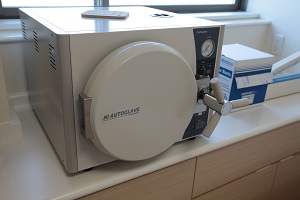 高圧蒸気滅菌器